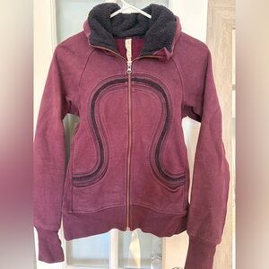Lululemon Cuddle Up Jacket in Plum